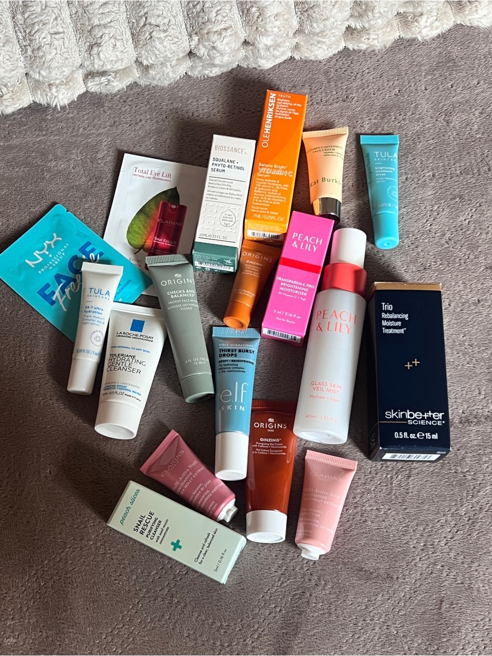 18 piece skin care set - unused samples and full sized products